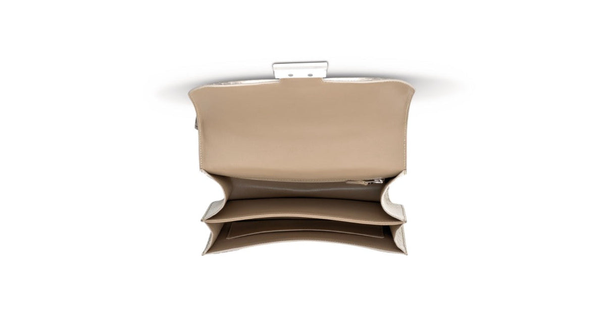 Constance 24 Himalaya Matte White Niloticus Croc