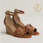 Legend Sandal Gold