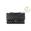 Black Caviar Medium Classic Double Flap Handbags