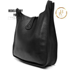 Evelyne 29