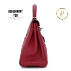 Kelly Lakis 28 Ruby Swift