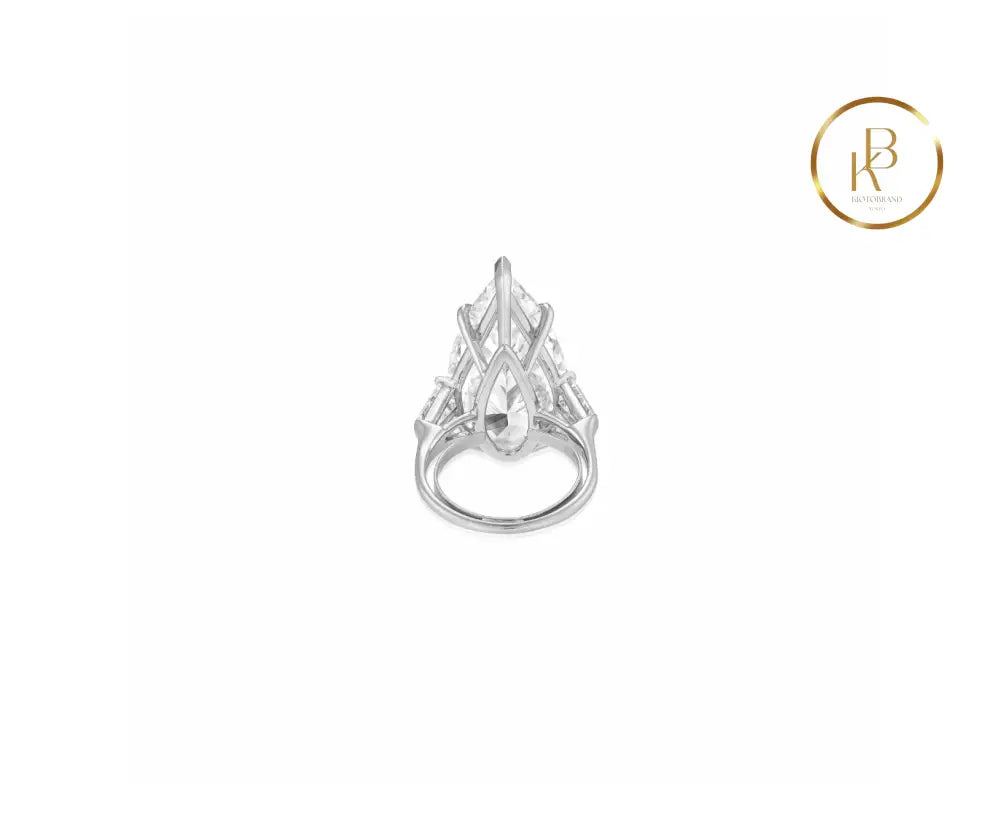 Harry Winston Diamond Ring