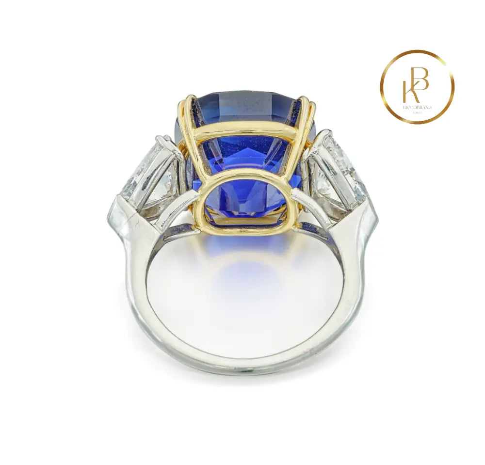 Harry Winston Sapphire And Diamond Ring Ring